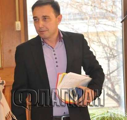 Шефът на Слънчев бряг АД Златко Димитров осъди депутата от БСП Атанас Зафиров, глобяват го 500 лв.
