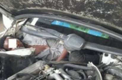 Откриха имигрант от Гвинея зад двигателя на автомобил