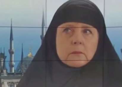 Скандал разтресе Германия: ARD показа Меркел с фередже (ВИДЕО)