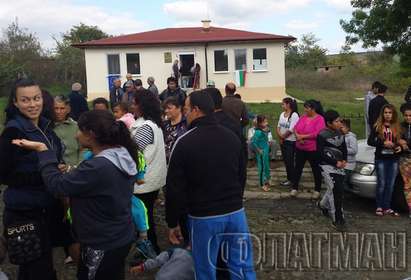 Прекратиха изборния ден в карнобатското село Детелина, местните набиха пришълци от Стралджа (ОБНОВЕНА)