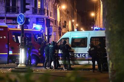 Париж пламна! Жестоки терористични атаки взеха над 160 жертви