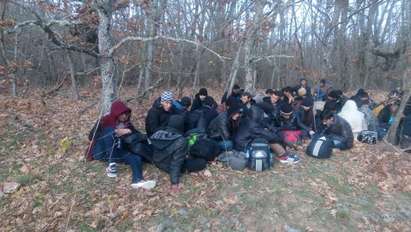 Кметът на Малко Търново Илиян Янчев залови 56 бежанци докато ловува