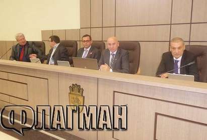 Губернаторът Вълчо Чолаков отмени правилниците на три Общински съвета в Бургаско, избързали със сроковете