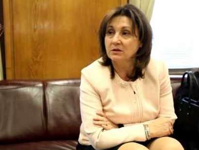Румяна Бъчварова за пребития журналист: Възмущавам се! Ще реагираме много бързо