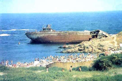 Спомени от соца: Историята на корабокруширалия кораб край Ахтопол