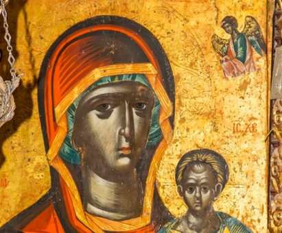 Чудотворната Черна Света Богородица се завръща в Созопол