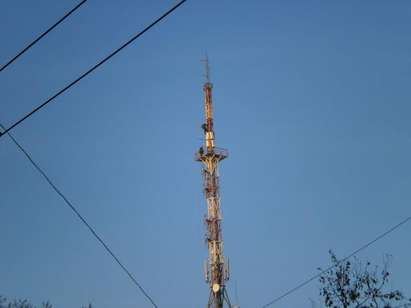 Кой вдига шум, опасни ли са станциите на мобилните оператори и каква вода пием в Бургас?