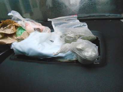 Акция в Слънчев бряг: Полицаи откриха дрога в колата на млад несебърлия