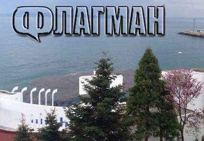 Сигнал до "Флагман": Огромно черно петно изплува пред лятното кино в Поморие (СНИМКИ)