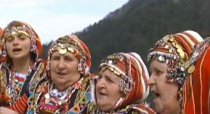 Дряновските баби събират на диск песните от своя роден край