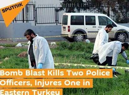 Мощна бомба уби двама полицаи в Турция!