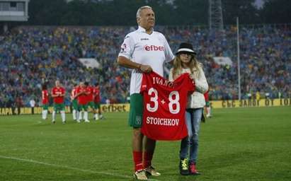 Великият Христо Стоичков отново зарадва България  (видео+галерия)