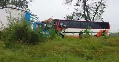 Фаталният автобус возел 30 учители - връщали се от екскурзия за 24 май