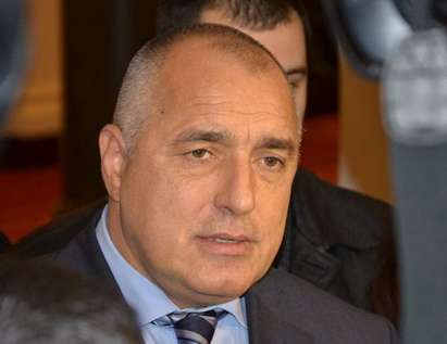 Борисов се похвали и в парламента със санирането в Бургас, с Поморие и с доволния Валери Симеонов