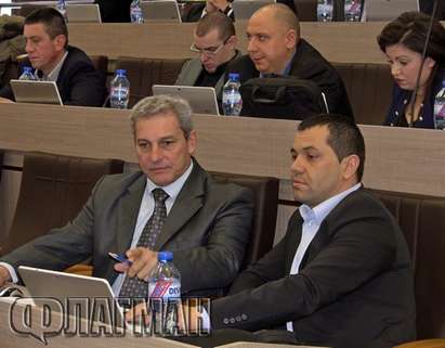 ГЕРБ-Бургас: Общинският съвет има председател и той се казва Костантин Луков