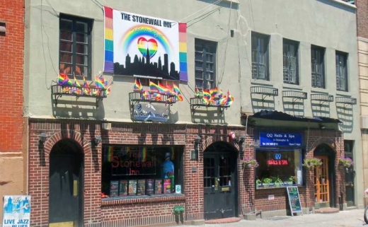 Обама обяви нюйорски гей бар за национален паметник на културата