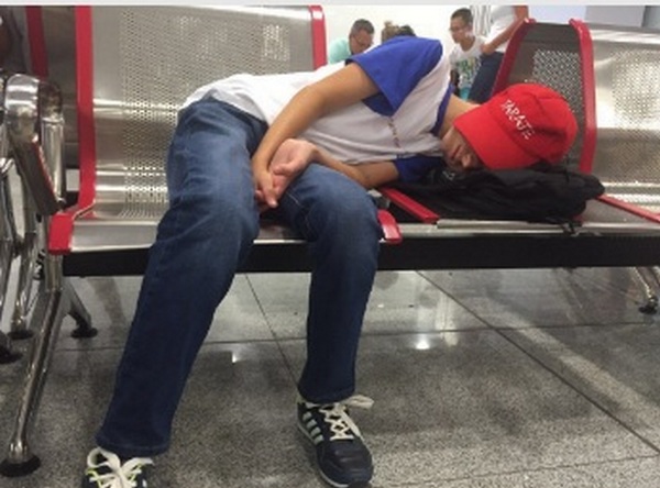 Щастлива развръзка! Руските деца спортисти излетяха от Бургас след 20-часов кошмар на летището
