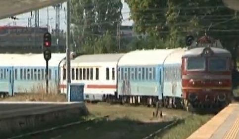 Спират влакове от Бургас за Сливен заради недостиг на локомотиви