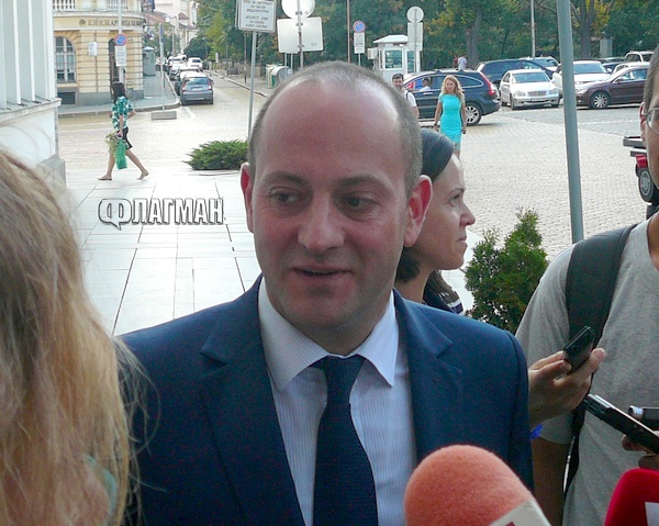Радан Кънев: ГЕРБ са фаворити на тези избори, което не значи, че са сигурни победители