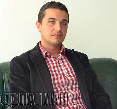 Общинските съветници в Царево спретнаха другарски съд на опозиционера Станислав Добрев