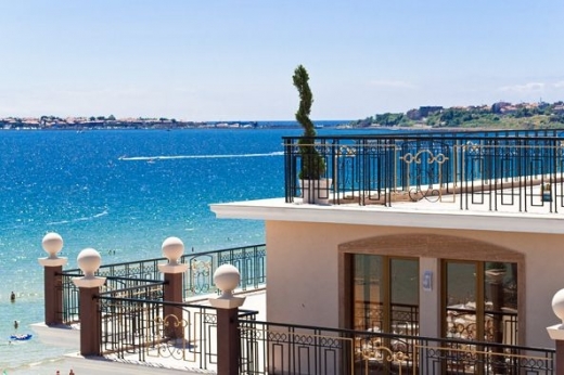 Срив! Цените на имотите в по-малките морски курорти паднаха до 300 евро на квадрат