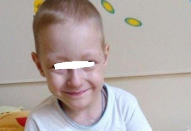 Какво става с този свят? 4-годишно хлапенце умря от рак, защото откраднаха парите за лечението му