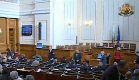 Депутатите приемат на второ четене Бюджет 2017