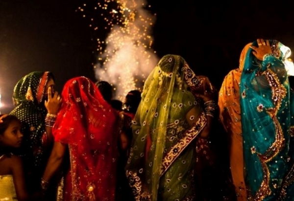 Магнат организира масова сватба за булки сираци