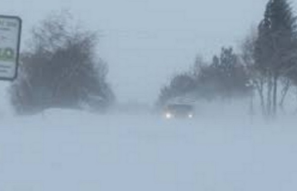 Важно: Ето кои пътища са затворени в Бургаска област заради снегонавявания