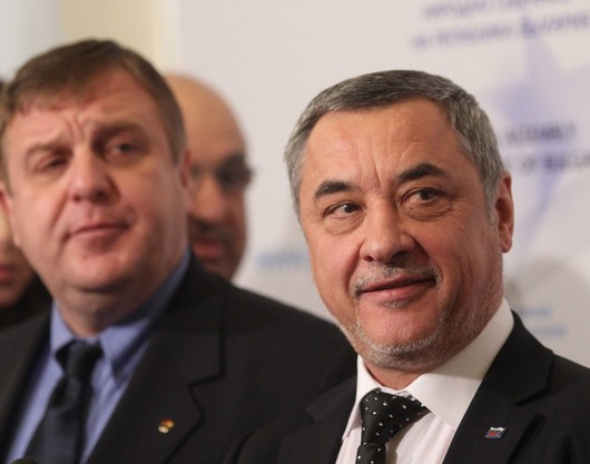 НФСБ се разграничи от Красимир Каракачанов заради удължаването на живота на парламента