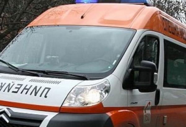 Трагедия! Шофьор на автобус получи инсулт и изхвърча от пътя Варна – Бургас