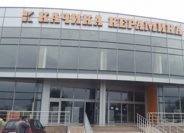 „Качика“ прави революция на пазара, открива суперлуксозен шоурум в бургаския ж.к.“Братя Миладинови“