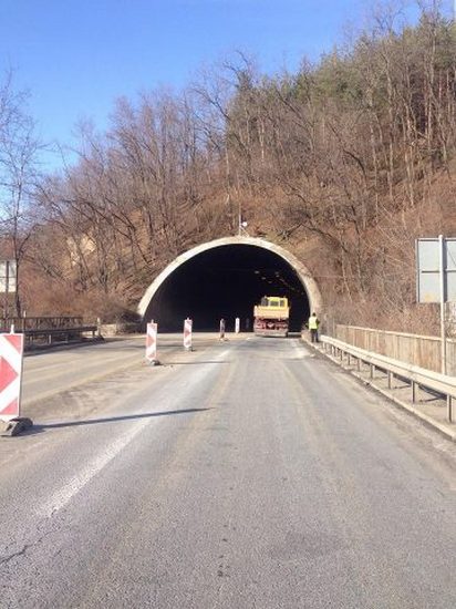 Внимание! Тунел в Бургаско е по-опасен от "Ечемишка"