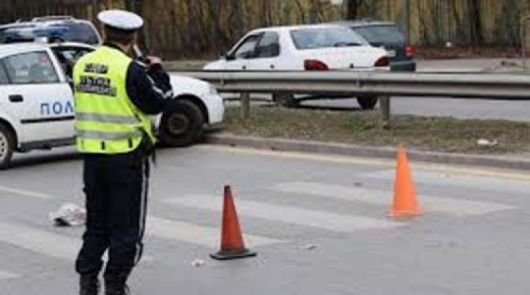 19 катастрофи за денонощие в Бургас, пострадала е пешеходка