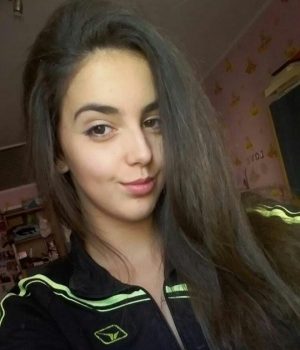16-годишно момиче от Бургас трогна България с емоционално видео за 24-ти май