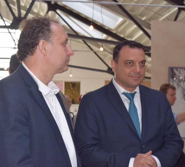 Министърът на транспорта Ивайло Московски с изненадваща визита в Бургас, срещна се с ексдепутата Иван Вълков