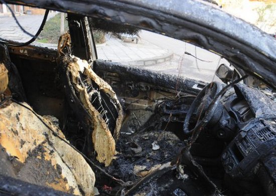 Бургаско БМВ изгоря като факла в Поморие