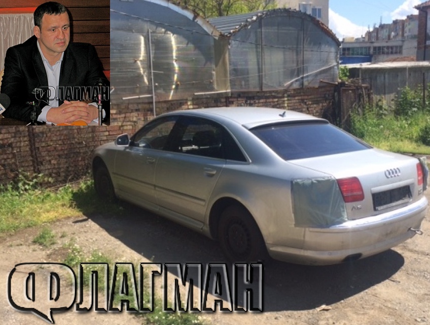 Банка продава и колата на бившия стопанин на бургаския плаж Атанас Атанасов