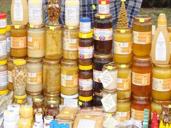 Медът ни – Made in China, само етикетите BG
