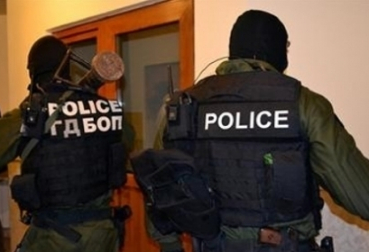 ГДБОП удари наркобанда, петима са арестувани