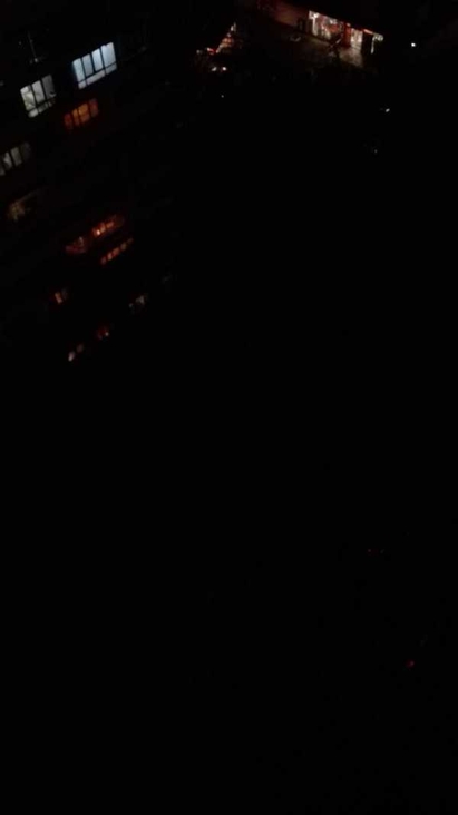 Бургазлия: В ж. к. "Лазур" е тъмно като в рог, кога ще сложат улични лампи?