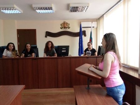 Ученици присъстваха на реален съдебен процес в  Апелативен съд–Бургас