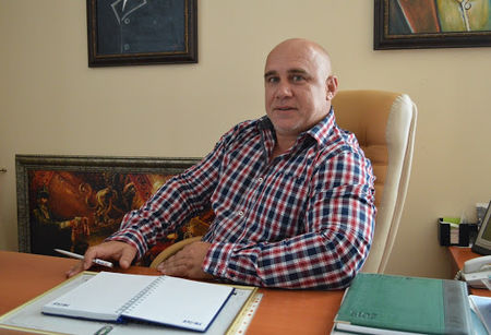 Криза в ямболската болница! Кметът на Тополовград Божин Божинов стана първият доброволец