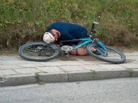 Пиян колоездач вдигна на крак полицията в Бургас, блъсна се в мантинелата по ул. "Крайезерна"