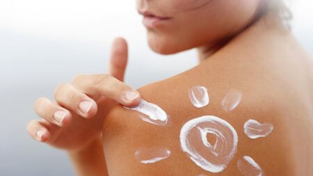 5 златни съвета: Как да се погрижим за кожата си след плаж