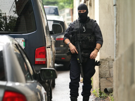 Мощен удар на ГДБОП в Банско, арестуван е известен бандит от групата на Гаргата