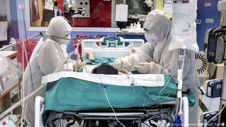 Още двама медици станаха жертви на коронавируса