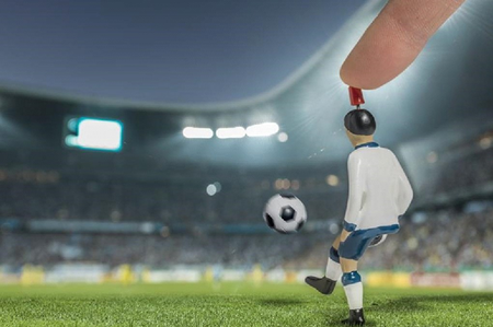 Какво е фентъзи футбол и защо е популярен?