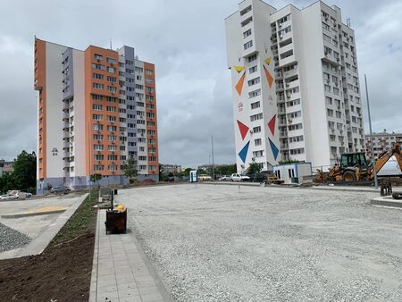 Нов паркинг за 100 автомобила в бургаския жк „Меден рудник“ решава проблемите с паркирането