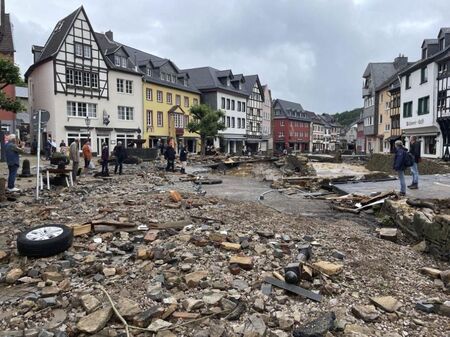 МВнР: Няма данни за пострадали българи при наводненията в Германия и Белгия